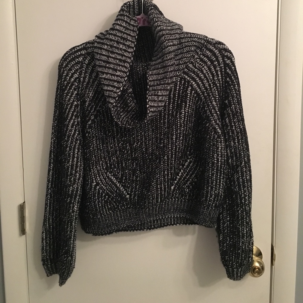 Akira SOFT Black and White Cowl Turtleneck Sweater